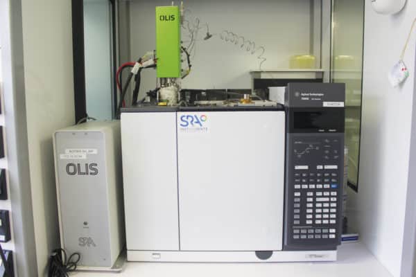 GC Agilent avec vannes d'injection OLIS - © Axel'One