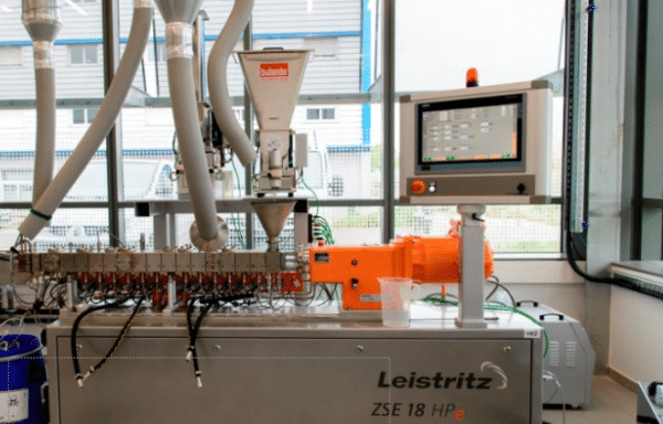 Twin-screw D18 LEISTRITZ extruder